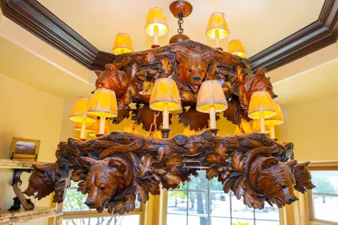 Dining - 19211 Walker Basin Rd, Caliente, CA 93518 photo 2 of 2