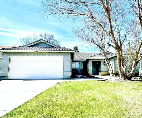 1173 Redwood Ct, Tehachapi, CA 93561