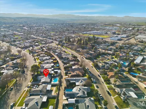 917 2nd St, Taft, CA 93268 photo 4