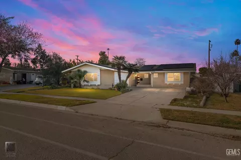 917 2nd St, Taft, CA 93268 photo 1