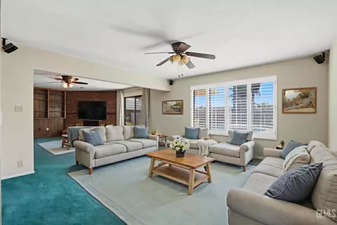 8031 Debbs Ave, Bakersfield, CA 93308 photo 6