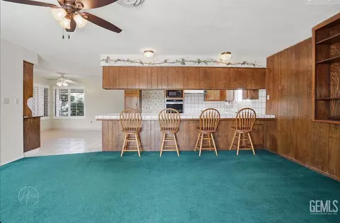 8031 Debbs Ave, Bakersfield, CA 93308 photo 9