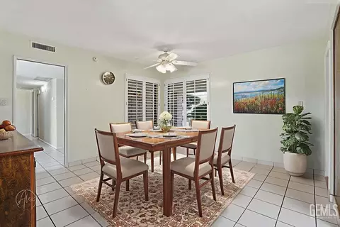 8031 Debbs Ave, Bakersfield, CA 93308 photo 10