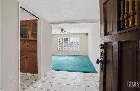 8031 Debbs Ave, Bakersfield, CA 93308 photo 5