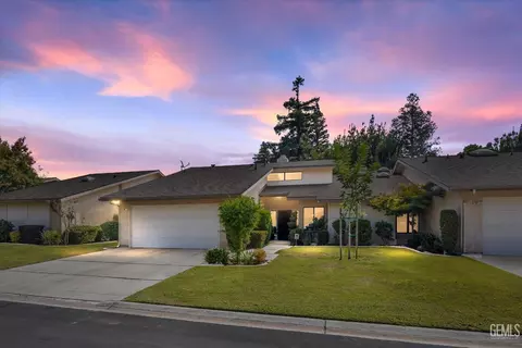 7401 Hilton Head Way #21, Bakersfield, CA 93309