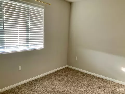 Bedroom - 1836 Walnut Dr, Arvin, CA 93203 photo 4 of 4