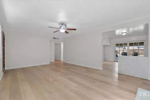 Living - 2204 9th St, Wasco, CA 93280 photo 3 of 3