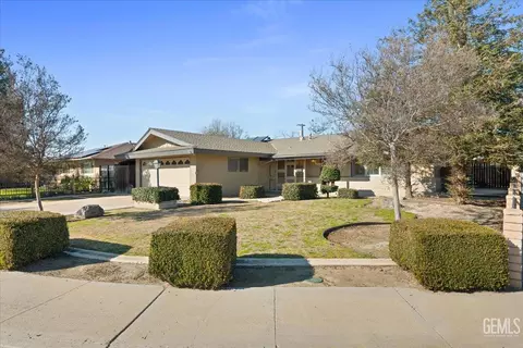 Other - 2204 9th St, Wasco, CA 93280 photo 4 of 8