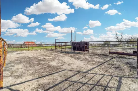 27913 Highway 119, Taft, CA 93268 photo 40