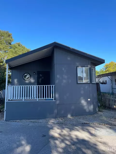5715 Santa Cruz Rd #37, Atascadero, CA 93422