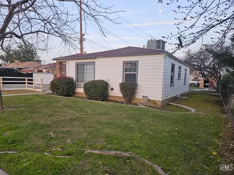 730 Oak Ave, Wasco, CA 93280 photo 2
