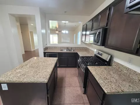 1316 Tesoro Dr, Arvin, CA 93203 photo 21