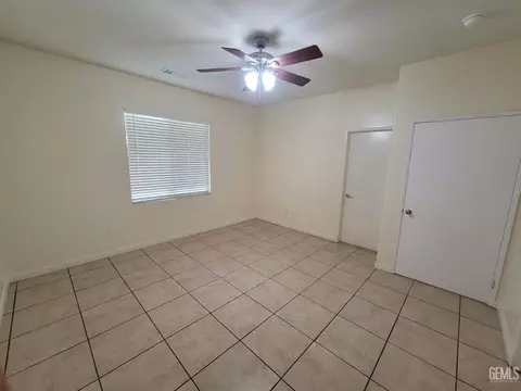 1316 Tesoro Dr, Arvin, CA 93203 photo 17