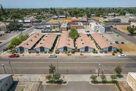408 Trinity Ave, Chowchilla, CA 93610