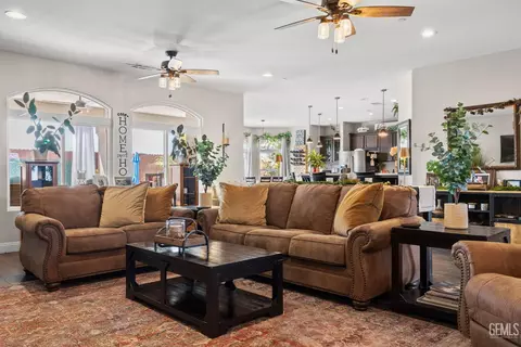 Other - 419 Diamond St, Taft, CA 93268 photo 6 of 20