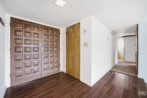 205 Carr St, Bakersfield, CA 93309 photo 7