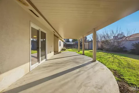 205 Carr St, Bakersfield, CA 93309 photo 37