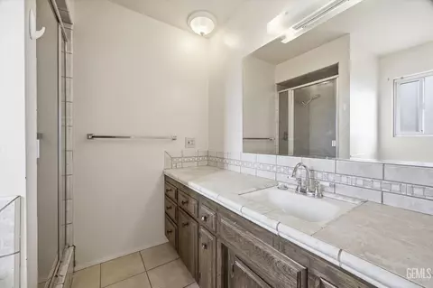 205 Carr St, Bakersfield, CA 93309 photo 27