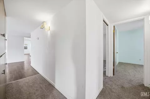 205 Carr St, Bakersfield, CA 93309 photo 24