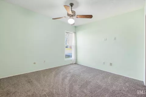 205 Carr St, Bakersfield, CA 93309 photo 35