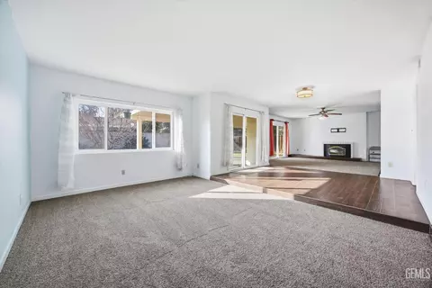 205 Carr St, Bakersfield, CA 93309 photo 9