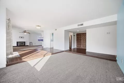 205 Carr St, Bakersfield, CA 93309 photo 10