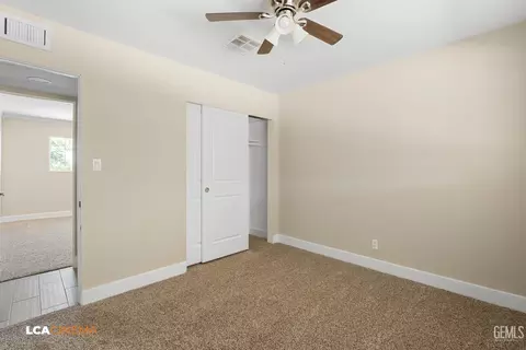 Bedroom - 201 Suzanne Ln, Taft, CA 93268 photo 2 of 2