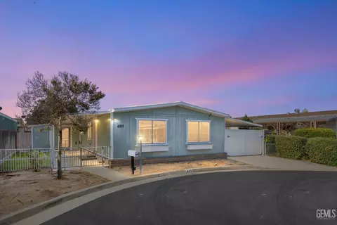 605 46th St, Bakersfield, CA 93301