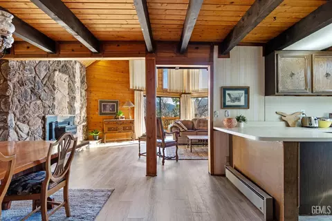 Other - 24450 Oaktree Ct, Tehachapi, CA 93561 photo 2 of 5