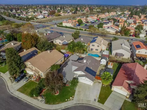 View/Area - 9508 Bard Ct, Bakersfield, CA 93311 photo 1 of 4