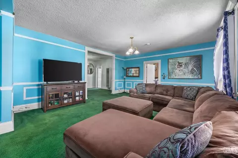 Living - 348 Broadway St, Wasco, CA 93280 photo 1 of 2