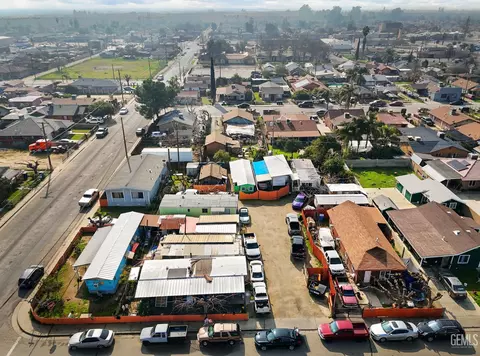 417 Wilson St, Arvin, CA 93203