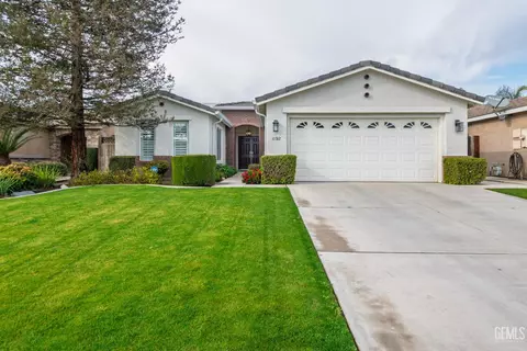11512 Indian Hawthorne St, Bakersfield, CA 93311