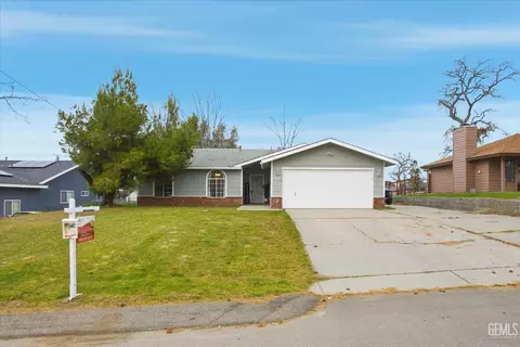 28151 Preakness Dr, Tehachapi, CA 93561 photo 6