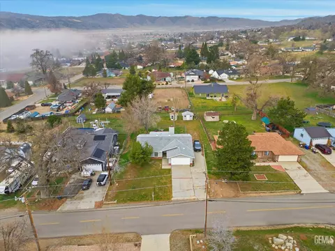 28151 Preakness Dr, Tehachapi, CA 93561 photo 33