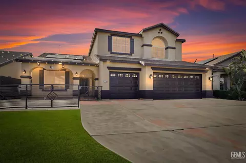 7105 Triple Falls Dr, Bakersfield, CA 93312