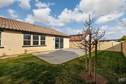 Exterior - 1360 Bodega Dr, Tehachapi, CA 93561 photo 7 of 9