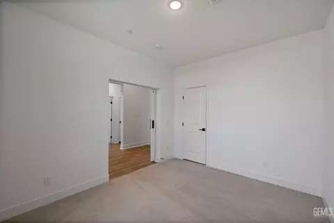 Bedroom - 1360 Bodega Dr, Tehachapi, CA 93561 photo 6 of 11