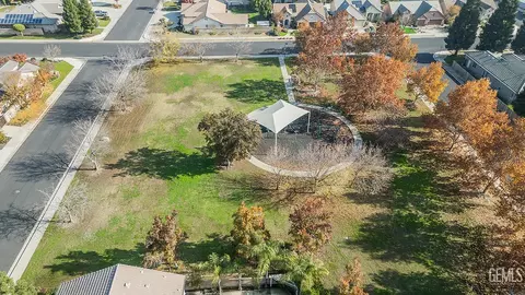 2721 Holland Ave, Clovis, CA 93611 photo 55