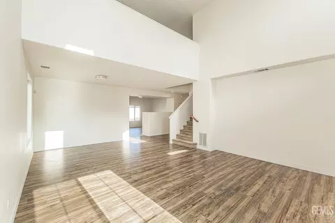 2721 Holland Ave, Clovis, CA 93611 photo 5