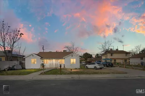 126 S Owens St, Bakersfield, CA 93307