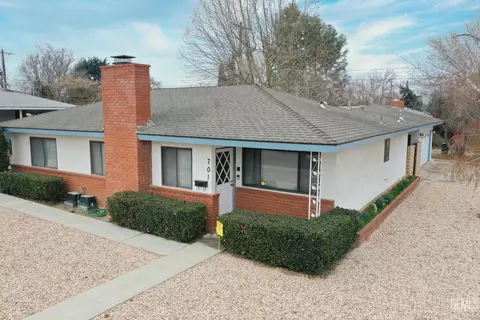 Exterior - 701 Pauley St, Tehachapi, CA 93561 photo 2 of 9