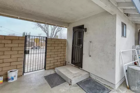 Other - 701 Pauley St, Tehachapi, CA 93561 photo 10 of 13