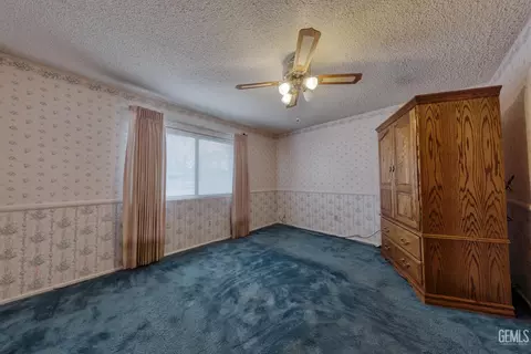 Bedroom - 701 Pauley St, Tehachapi, CA 93561 photo 1 of 5