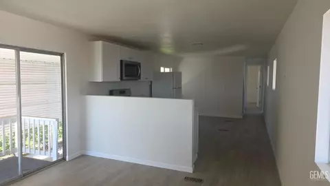 65 Eagle Ln, Bakersfield, CA 93308 photo 7