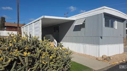 65 Eagle Ln, Bakersfield, CA 93308 photo 3