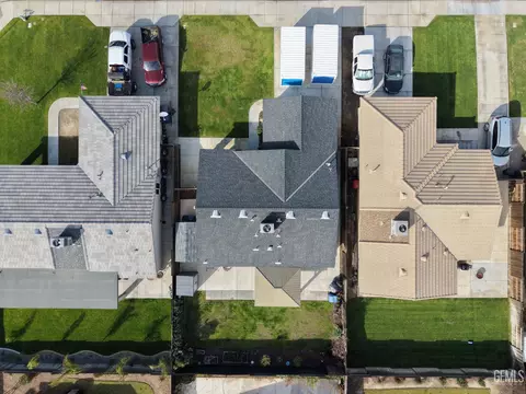 605 Corregidora Ave, Bakersfield, CA 93307 photo 20