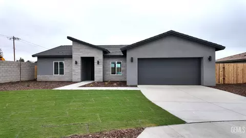 7300 Cryosphere St, Bakersfield, CA 93311
