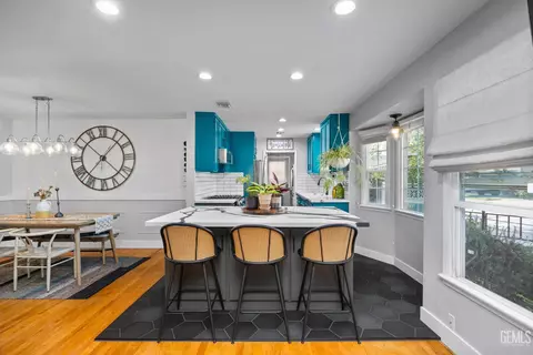 Kitchen - 2500 Cedar St, Bakersfield, CA 93301 photo 1 of 6