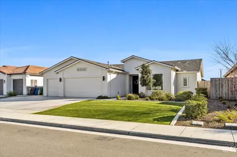 15015 Wayne Lee Ct, Bakersfield, CA 93314 photo 2
